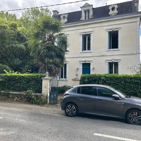 La Combe 3* Confolens